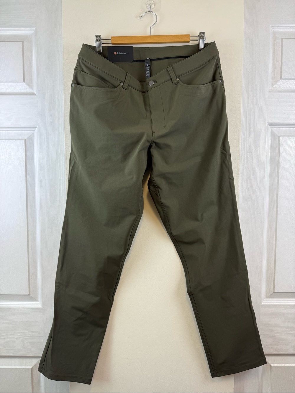 NWT Lululemon ABC Pant Classic 32 Dark Olive 34
